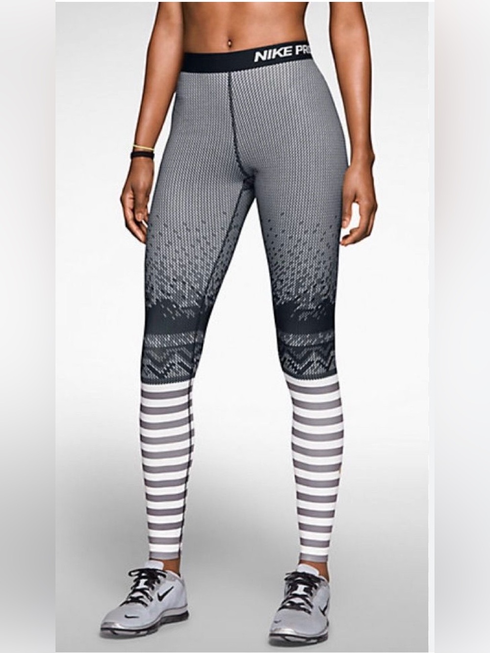 Nike Pro Dri-Fit Leggings |
Vintage Design